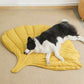 Couverture pour chien en forme de feuille