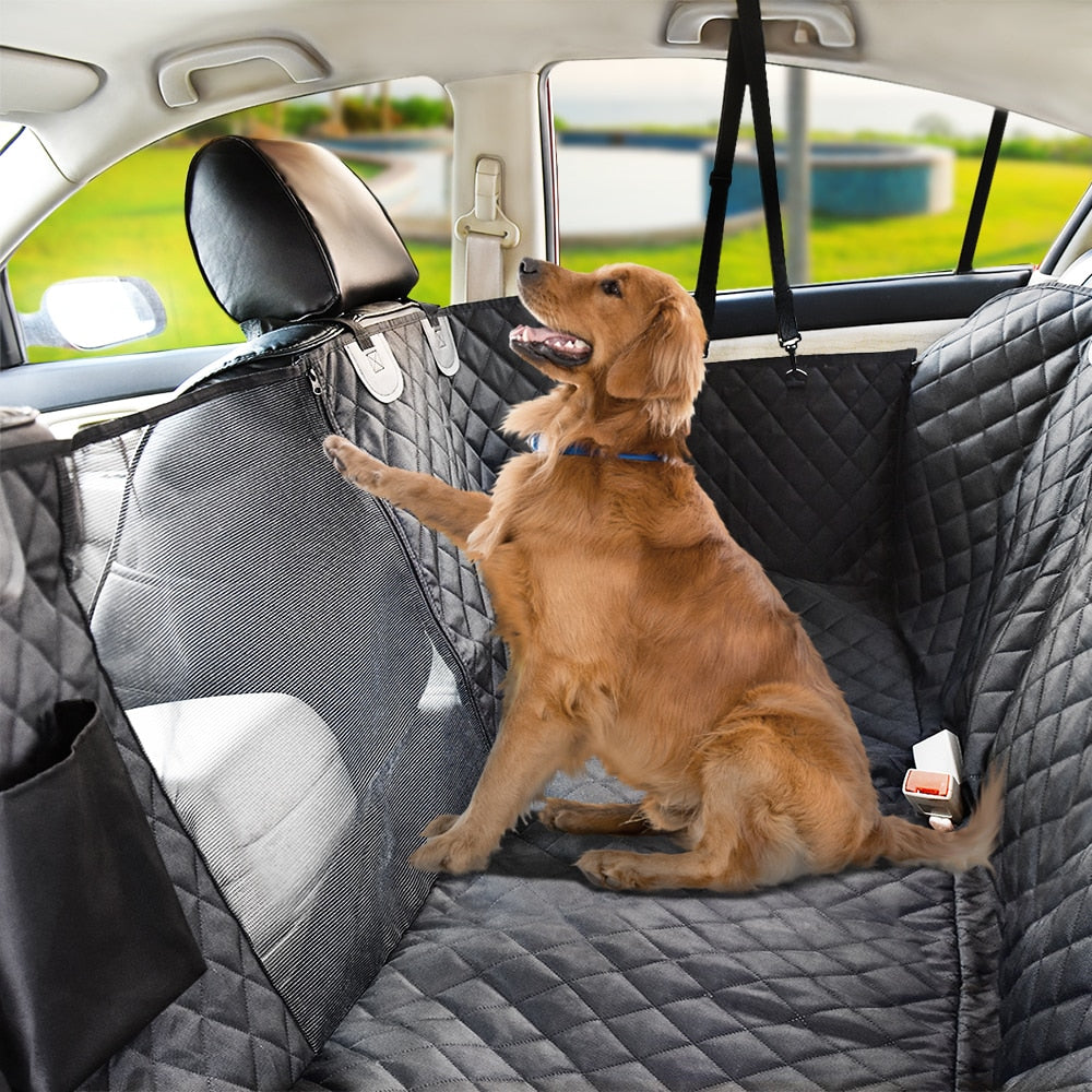 Housse de siège pour le transport de chien en voiture